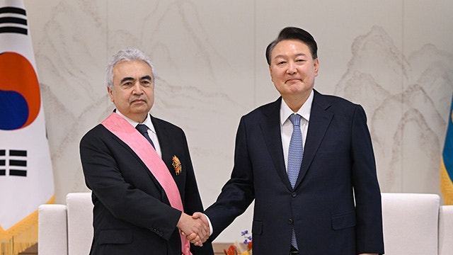 윤 <b>대통령</b>, IEA 사무총장 만나 “무탄소에너지 지지에 감사”