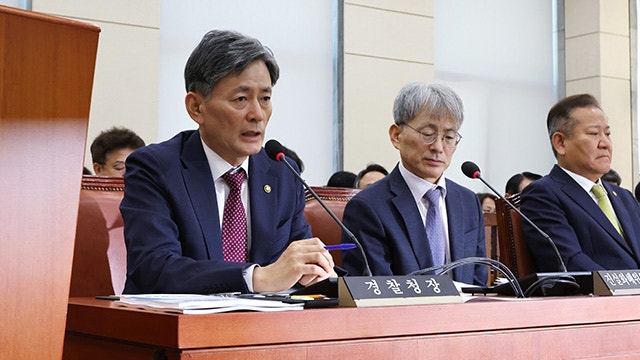 <b>경찰청장</b>, ‘<b>명태균</b> 의혹’ 수사 여부에 “검찰 수사 지켜봐야”