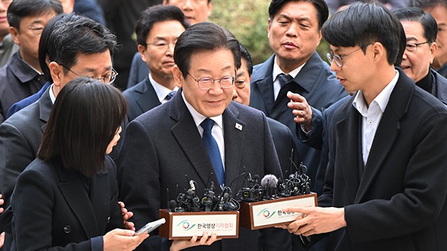 <b>이재명</b> ‘위증교사’ <b>무죄</b> 가른 ‘이것’…녹취엔 없었다
