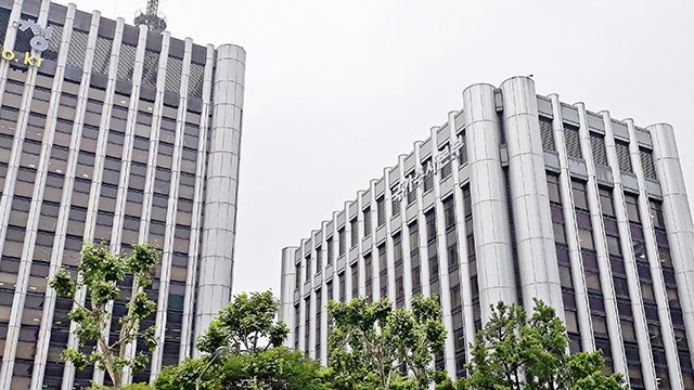 경찰, <b>왕정홍</b> 전 <b>방사청</b>장에 <b>구속영장</b> 재신청…알선수재 혐의