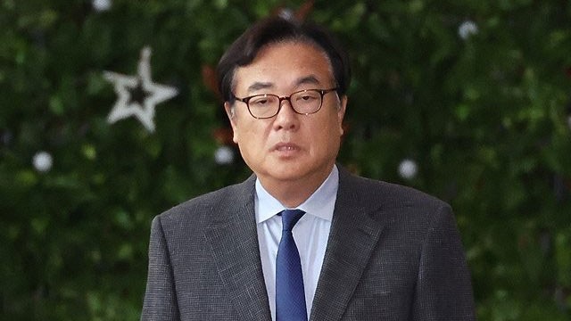 경찰, <b>정진석</b> 대통령 <b>비서실장</b> 소환<b>조사</b>