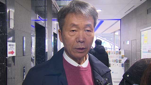 “탄핵하면 <b>헌재</b> 없애버려야” <b>김용원</b> 인권위 상임위원 <b>발언</b>에…야당 “...