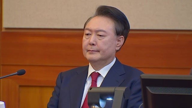 “윤 <b>대통령</b>, 내일 헌재 <b>탄핵</b>심판 <b>선고</b> 불출석”