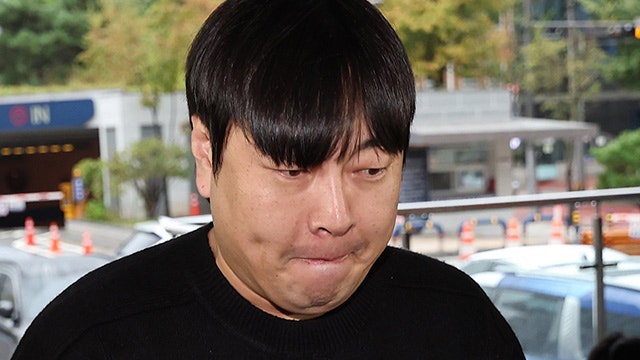 검찰, ‘<b>불법도박</b> 혐의’ 개그맨 <b>이진호</b> 보완수사 요구