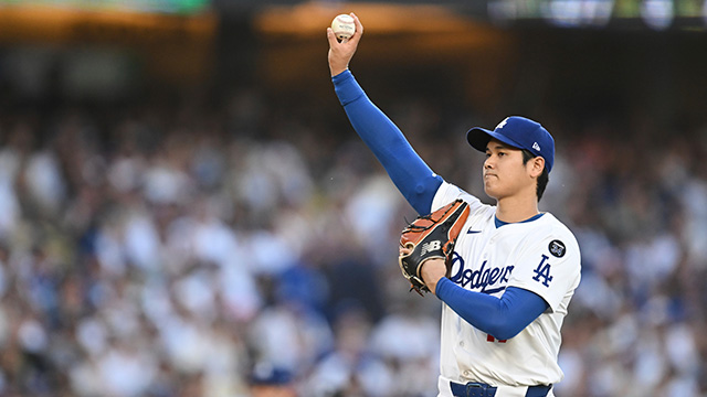 ‘<b>이도류</b>’ <b>오타니</b>가 돌아왔다! 663일 만에 투수 <b>복귀</b>…1이닝 1실점