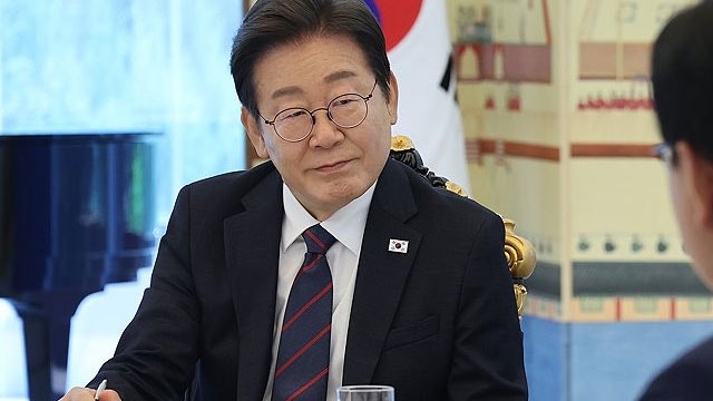 이 대통령, <b>나토 정상회의 불참</b>…“국내 현안·중동 사태 등 고려”