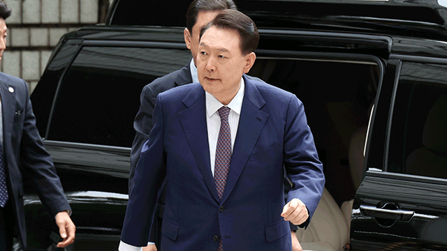 내란특검 “고검 지하주차장 모두 차단…윤, <b>현관 출입</b>해야”