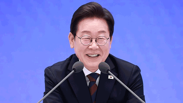 이 <b>대통령</b> “<b>감사원</b> 기능, <b>국회</b>로 넘겼으면…여소야대는 국민 선택”