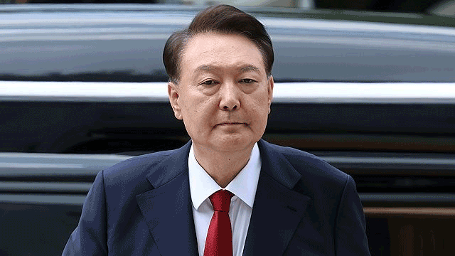 <b>윤석열</b> 전 대통령 또 <b>재판 불출석</b>…“특검 공소유지 위헌적”