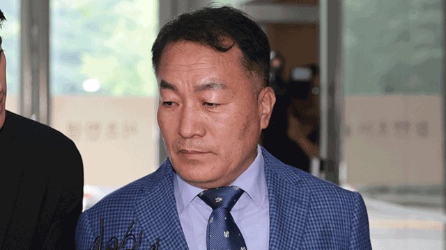 ‘VIP 격노 <b>위증 혐의</b>’ <b>김계환</b> 전 해병사령관 구속 갈림길