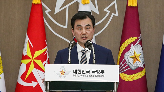 <b>안규백</b>, 계엄 때 동원된 <b>특전사</b> <b>방문</b>…“상처 입은 마음 <b>위로</b>”