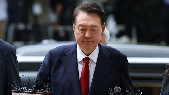 ‘특혜 논란’ 윤석열 전 대통령, 단독 접견 못 한다1