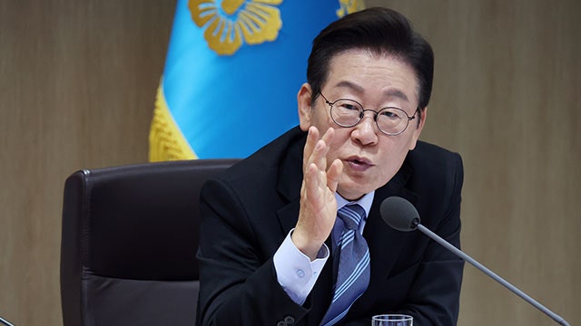 이 대통령, 2차 상법 개정안·<b>노란봉투법</b> 등 <b>국무회의 의결</b>