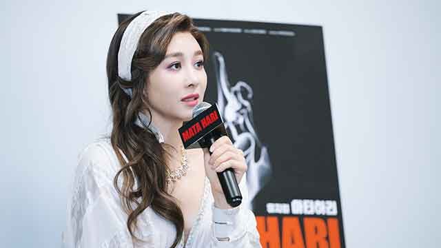 <b>옥주현 기획사</b> ‘미등록 운영’ 논란…“명백한 <b>과실</b> 사과드린다”