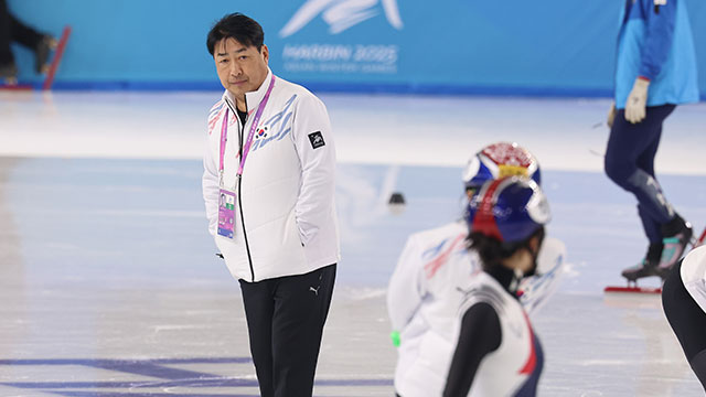 <b>쇼트트랙</b> 대표팀, 김선태 <b>감독</b> 퇴촌 뒤 <b>윤재명 감독</b> 복귀