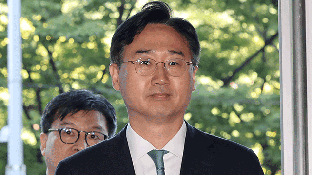 해병특검, ‘수사 외압 통로’ 의혹 신범철 전 차관 <b>재소환</b>