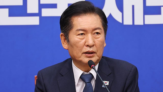 <b>정청래</b>, 특검 ‘<b>무인기 의혹</b>’ <b>윤석열</b> 소환 통보에 “끝까지 파헤쳐야”