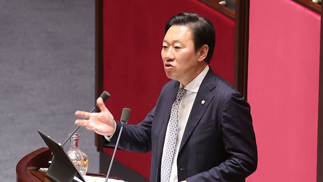 국민의힘 <b>박수민</b>, <b>필리버스터 최장</b> 기록 경신…17시간 12분