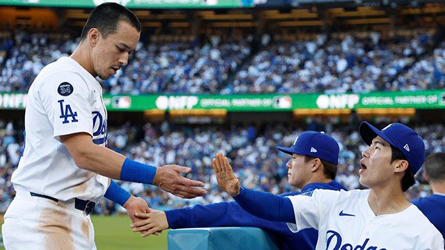 LA <b>다저스</b>, WS 진출까지 -1승…밀워키에 NLCS 3연승