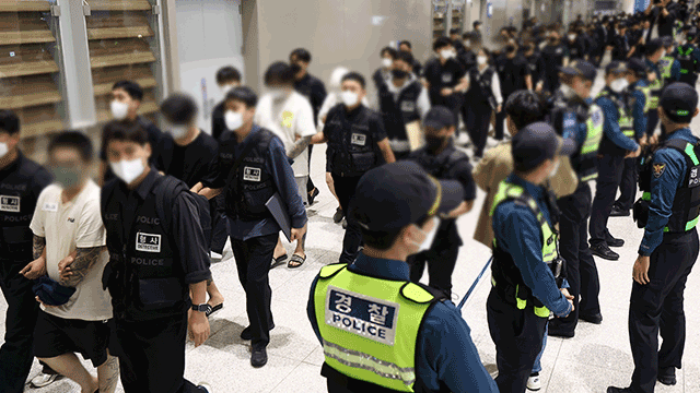 경찰, <b>캄보디아</b> <b>송환</b>자 59명 구속영장 신청…검찰 1명 반려