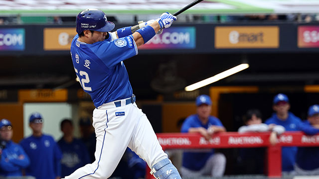 KBO·MLB 통산 430홈런 거포 <b>박병호</b>, 21년 프로 생활 마무리