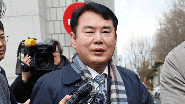 ‘동창 <b>채용</b> 개입 <b>의혹</b>’ <b>이정선 광주교육감</b> 구속영장 기각