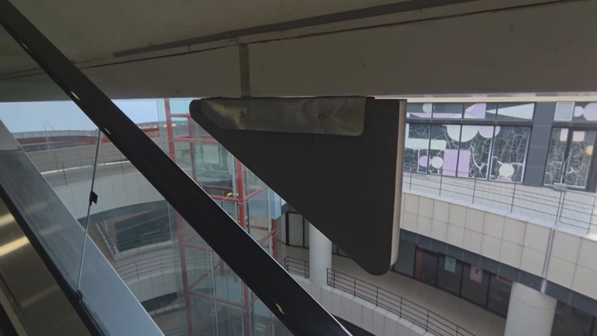 사고 이후 안전 보호판이 설치된 모습