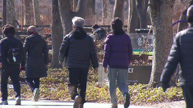 막막했던 WHO 운동 권고…“하루 8천 보 걸으세요”
