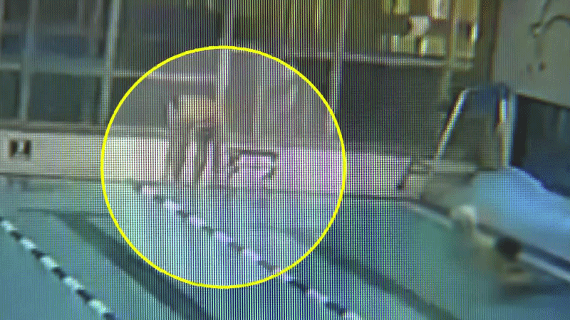 “무섭다”며 망설였던 엄마…수영장 CCTV 속 그날의 상황