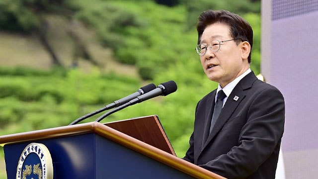 <b>이 대통령</b> “내고향여자축구단 <b>우승 축하</b>…승패 넘어 평화와 화합 가치...
