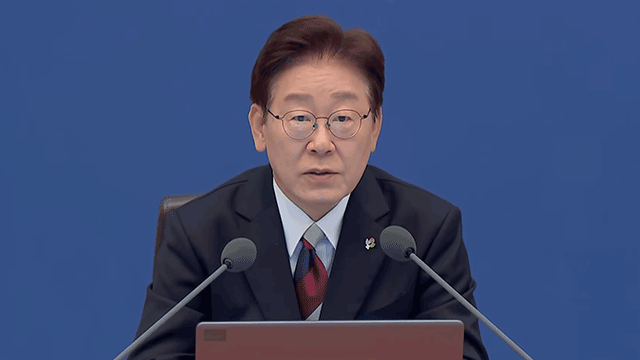 [속보] <b>이 대통령</b> “선거관리 납득 어려운 허점 발생 유감…국민참정권...