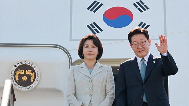 <b>이 대통령</b>, <b>브뤼셀 도착</b>…내일 벨기에·EU와 정상회담