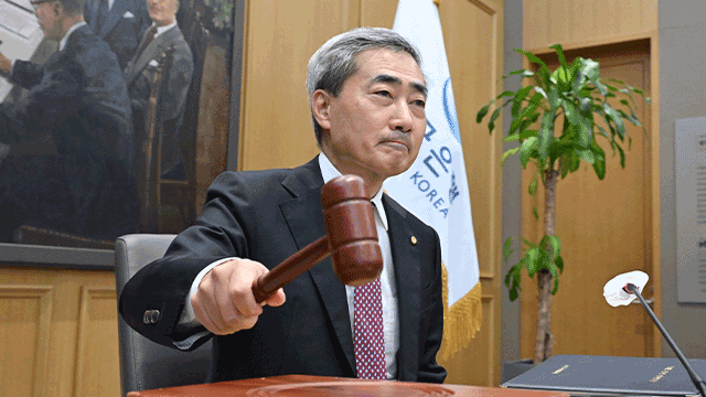 <b>한은</b>, <b>기준금리</b> 0.25%p↑, 연 2.75%…3년 6개월 만에 <b>인상</b>