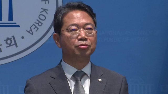[단독] 청와대에 전달된 ‘성추행 의혹’ 탄원서…<b>김승원 사퇴</b> 결정적 ...