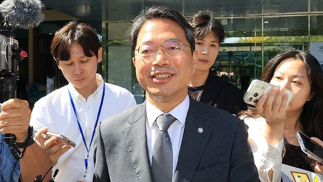 [단독] 청와대에 전달된 ‘성추행 의혹’ 탄원서…<b>김승원</b> <b>사퇴</b> 결정적 ...