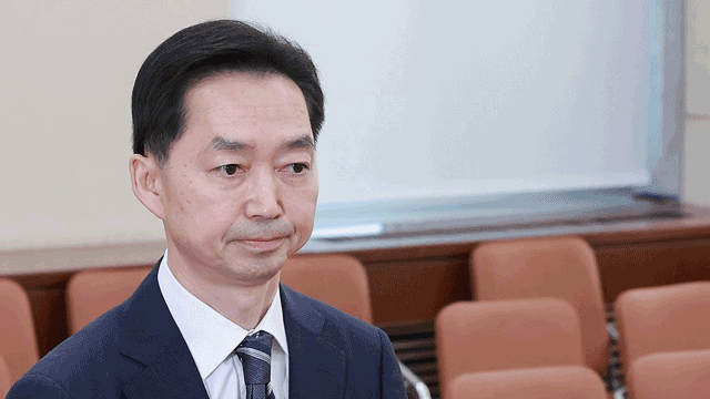 <b>김지용</b> 초대 중수청장 첫 출근…“대응<b>전담팀</b> 신속 <b>구성</b>”