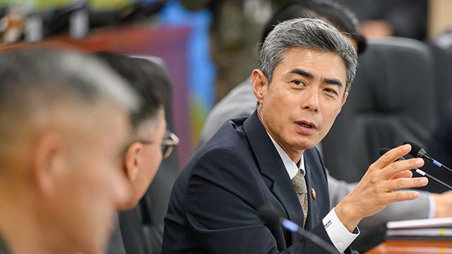 [속보] <b>국방부</b>, 북한에 ‘<b>군사</b>당국<b>회담</b>’ 제안…“<b>군사</b>분계선 위치 상호...