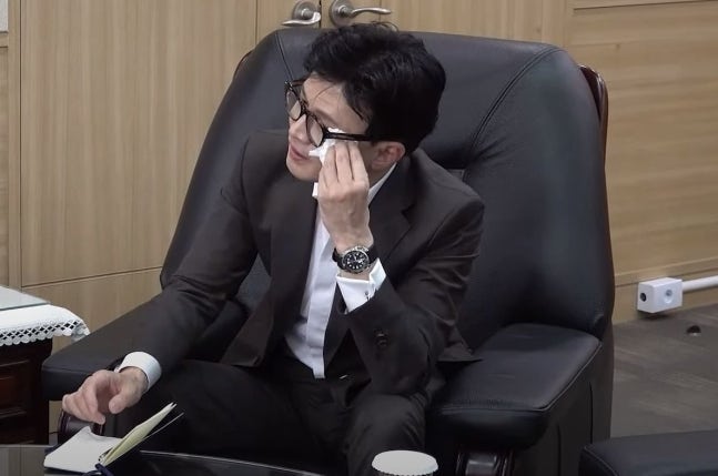 "<b>아들</b>과 <b>장관</b>님 눈 닮았다"…끝내 눈시울 붉힌 <b>한동훈</b>