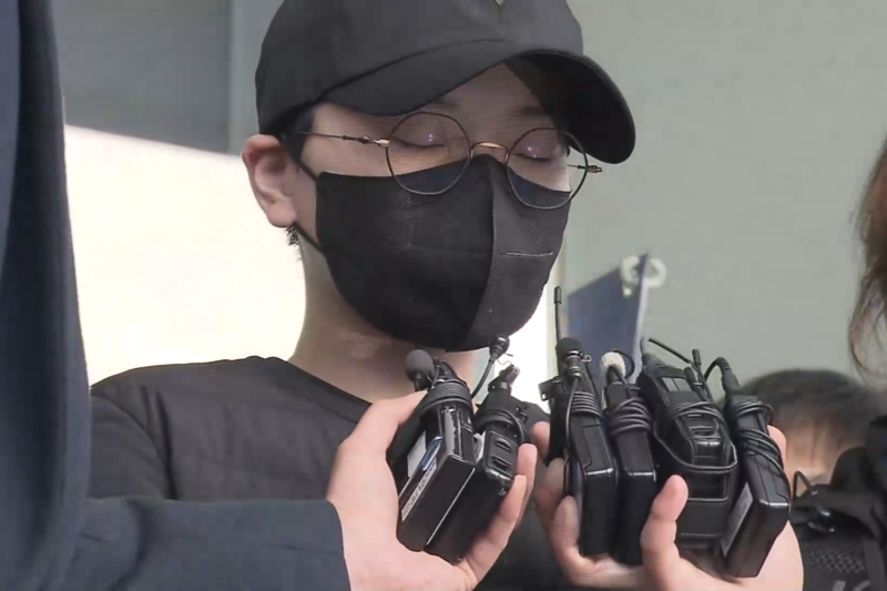 <b>전청조</b>의 끝없는 거짓말..."<b>아이유와</b> 동거했던 사이"