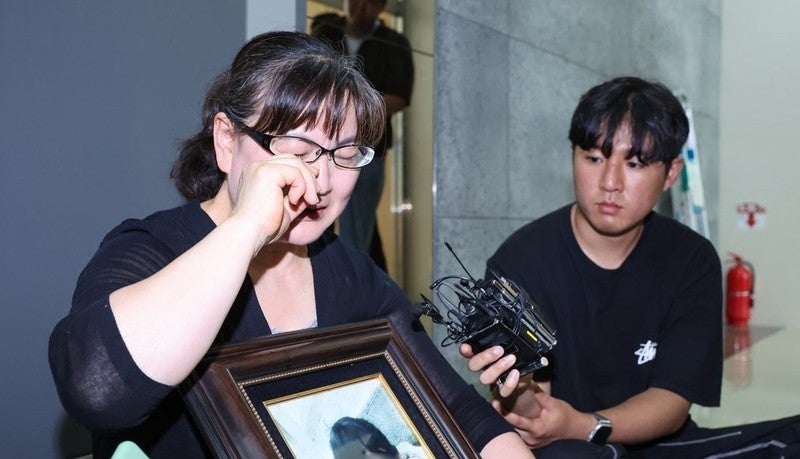 '학폭재판 노쇼' <b>권경애</b>, 유족 "작년 4월 이후로 연락 없다"