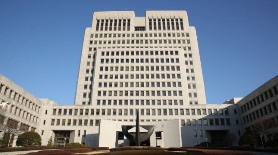 출소 5개월 만에 <b>지인</b> 살해 폭력전과 28범…<b>무기징역</b> 확정