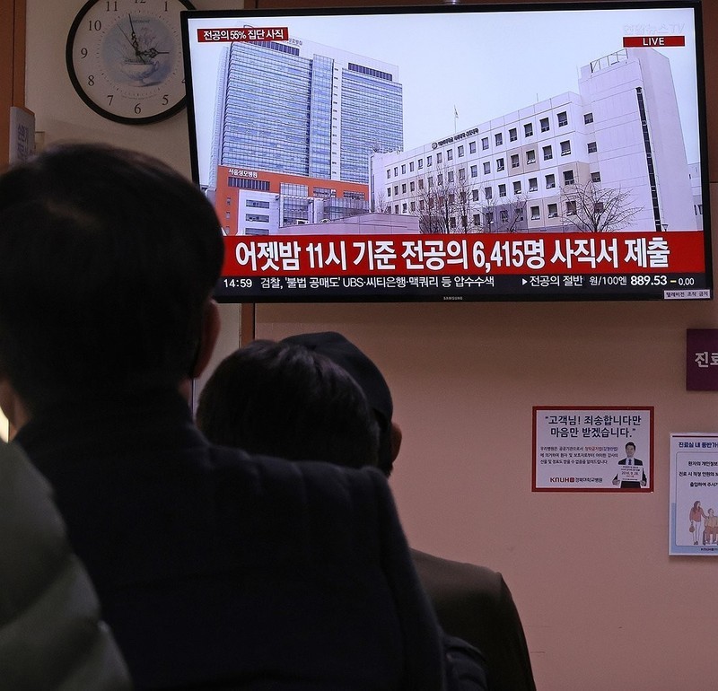 <b>병역</b> 미필 <b>전공의</b>, <b>퇴직</b> 처리되면 내년 3월 입영해야