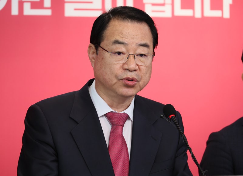 <b>국민</b>의힘, '<b>국민추천</b>' 후보 5명 발표…강남갑 서명옥·강남을 박수민
