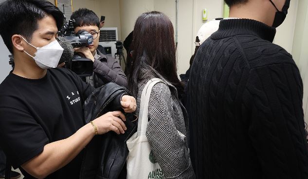 서울 지하철서 절도행각 벌인 러시아 원정소매치기단 징역