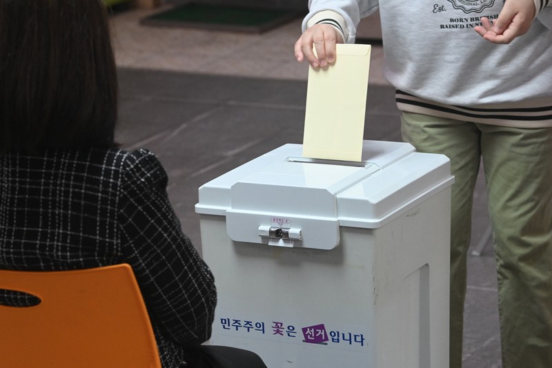 오늘부터 이틀간 총선 <b>사전</b>투표…CCTV로 투표함 24시간 감시
