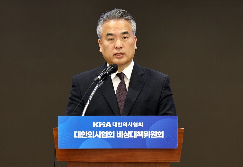 <b>의협</b>, <b>총선</b> 입장 발표 "여당 참패, 국민이 정부에 내린 심판"