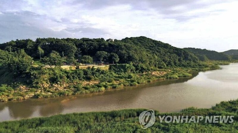 백제 의자왕 때 창건 <b>김제 망해사</b> 불, <b>극락전</b> 전소
