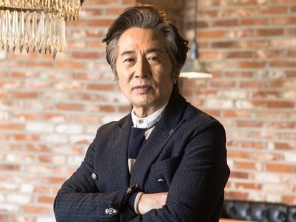 '무고 혐의' <b>백윤식</b> 전 <b>연인</b>, 1심 <b>징역형</b> 집유…"죄질 불량"