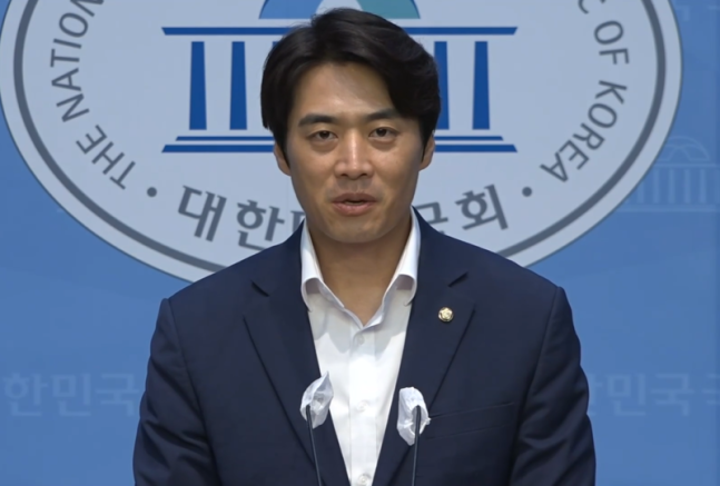 Democratic Party candidate Han Jun-Ho. / Photo = MBN