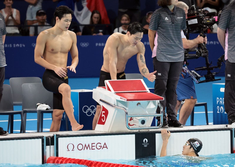 '황선우 없이도' <b>계영 800ｍ</b>, 결승 진출…단체전 처음
